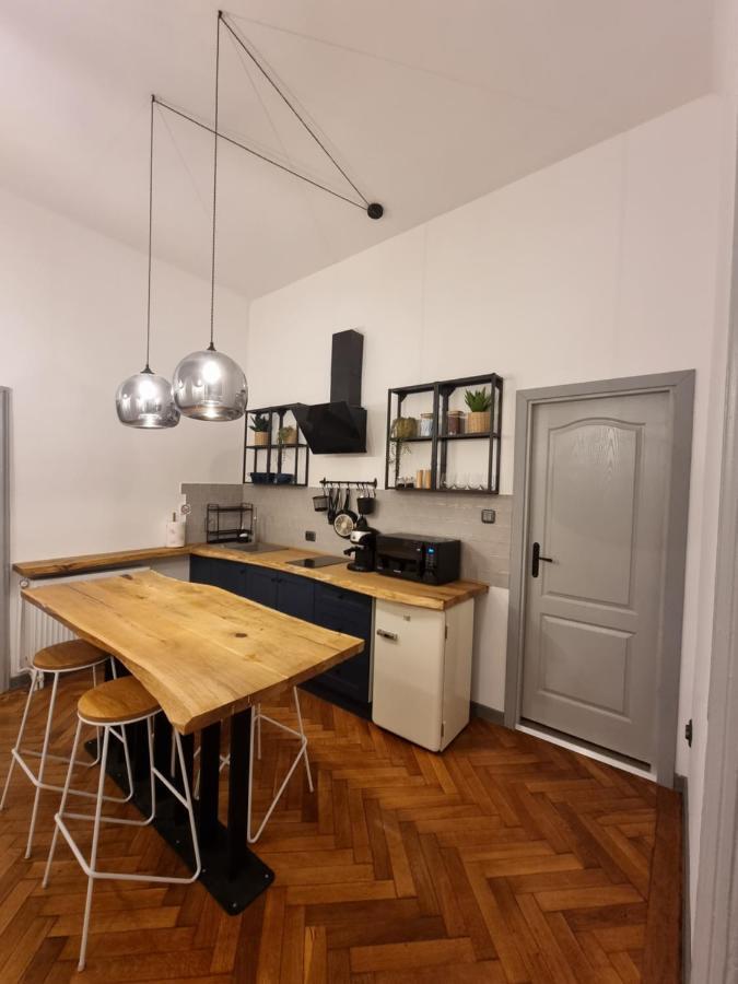 Apartment Cuba Brasov